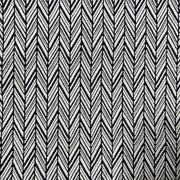 Zara Trafulac Women's Blue & White Herringbone Stretch Bodycon Mini Skirt Size L - Picture 5 of 9